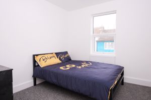 Bedroom- click for photo gallery